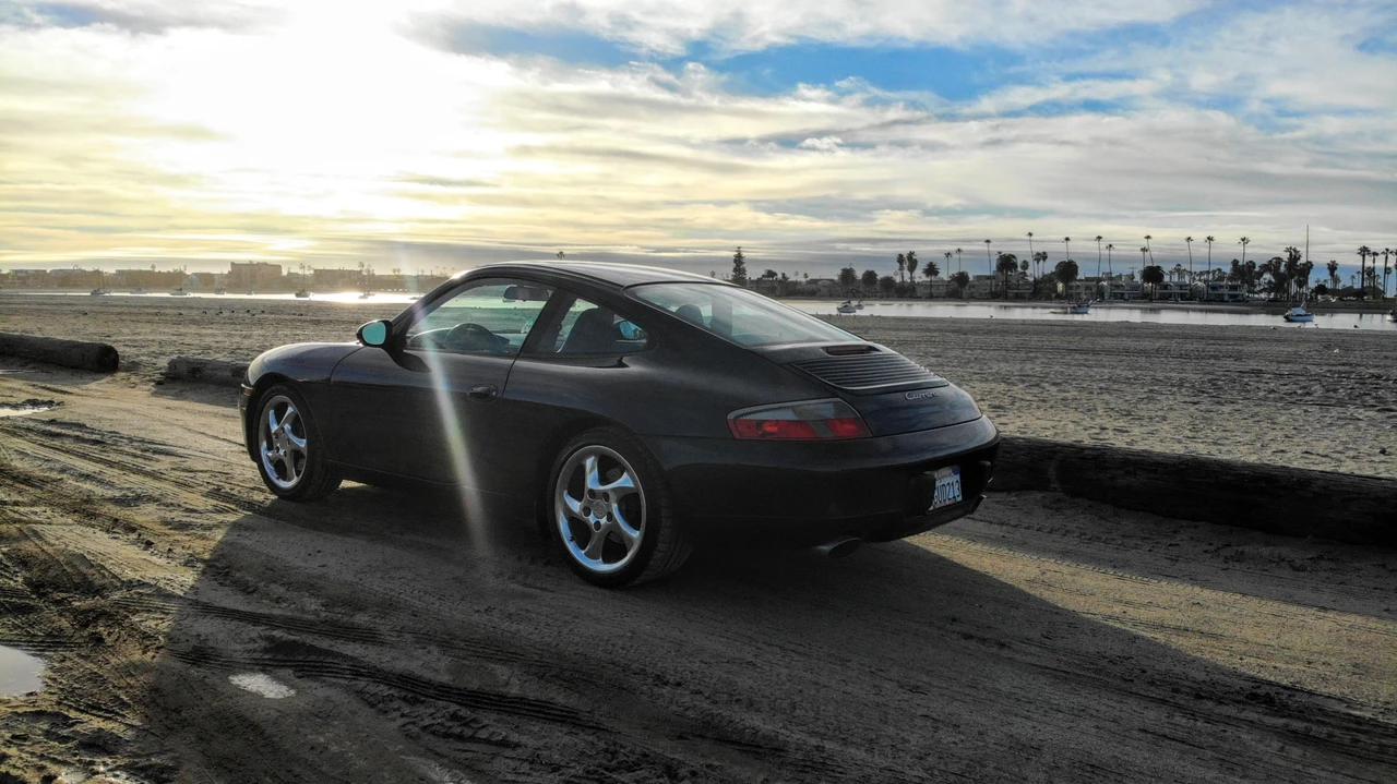 1999 Porsche 996 Carrera - Image 22 of 31