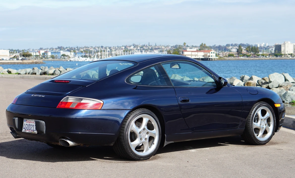 1999 Porsche 996 Carrera - Image 18 of 31