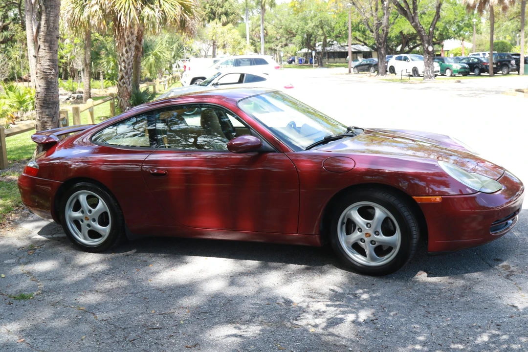1999 Porsche 996 Carrera - Image 13 of 31