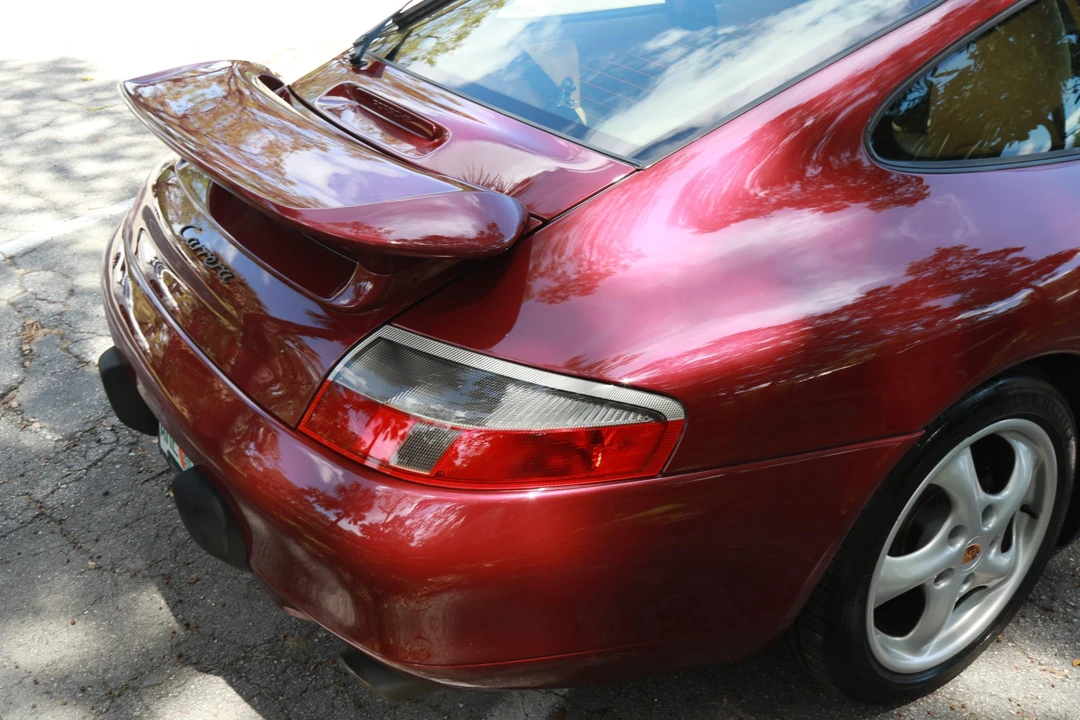 1999 Porsche 996 Carrera - Image 26 of 31