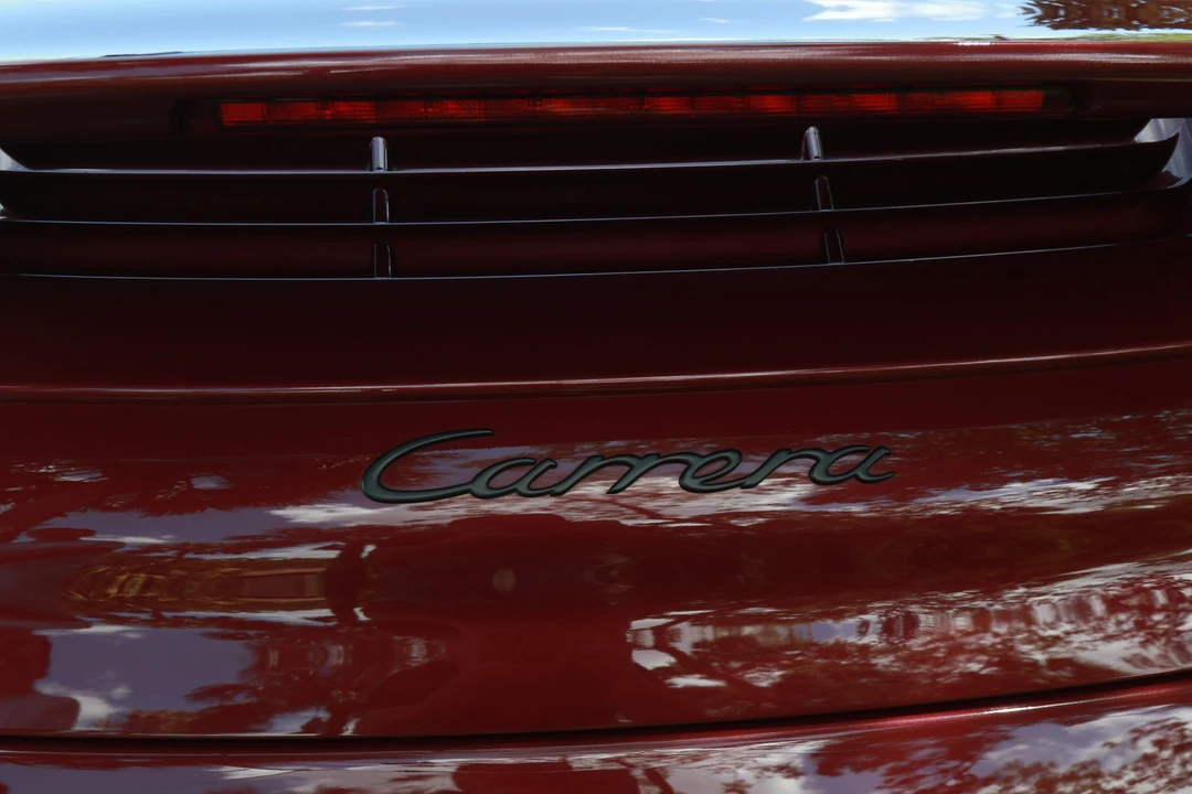 1999 Porsche 996 Carrera - Image 22 of 31