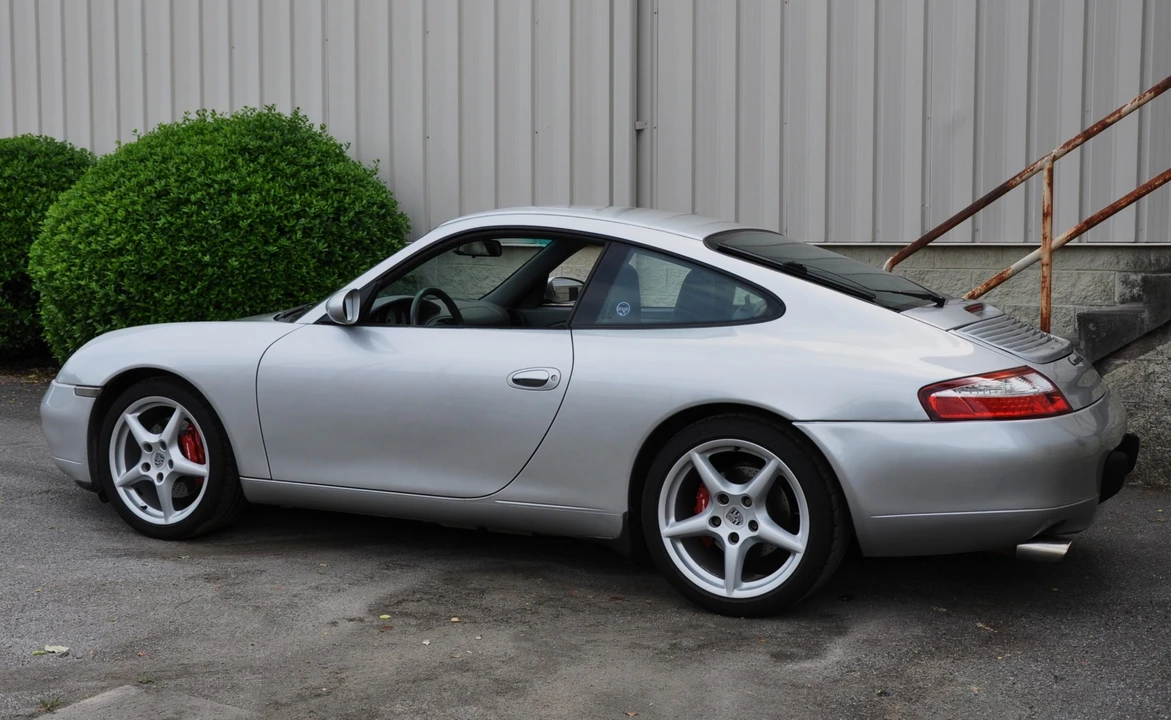 1999 Porsche 996 Carrera - Image 6 of 31