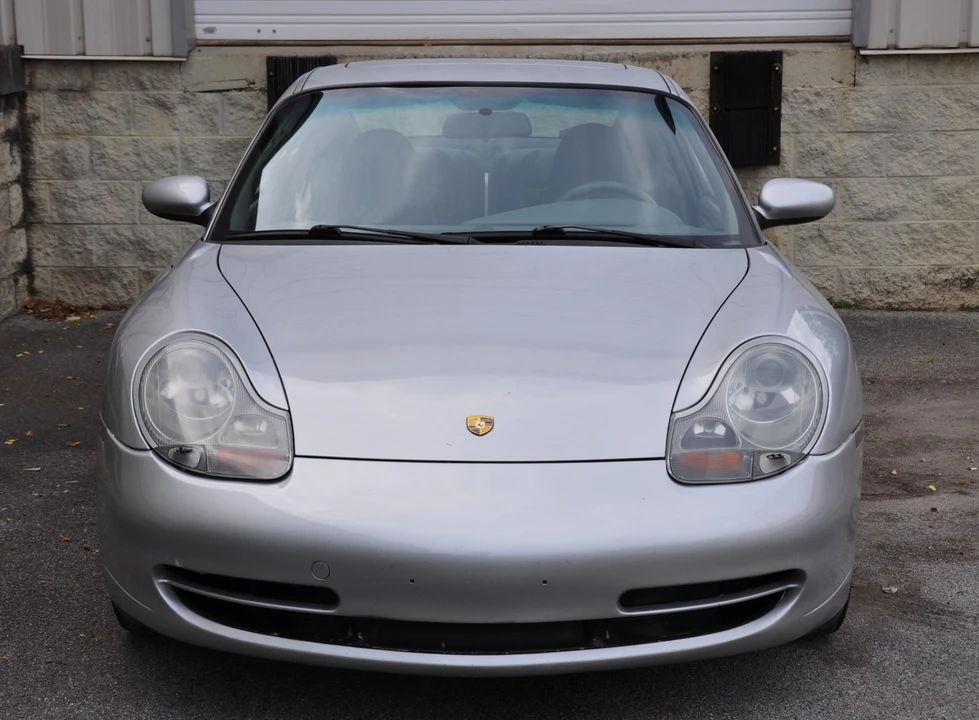 1999 Porsche 996 Carrera - Image 16 of 31