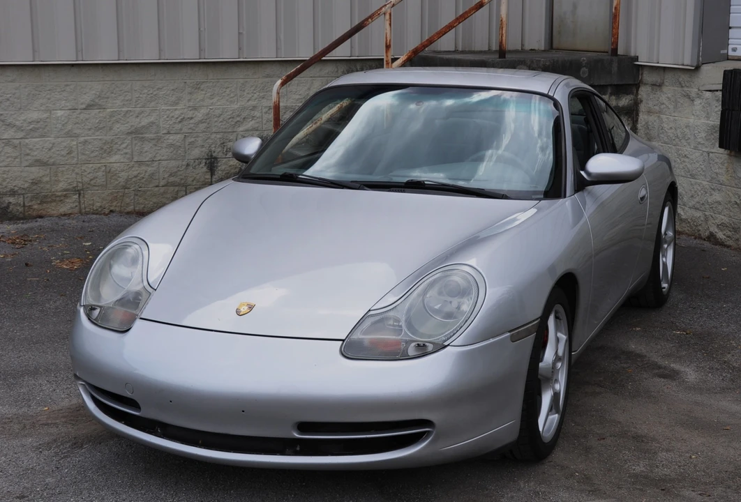 1999 Porsche 996 Carrera - Image 18 of 31
