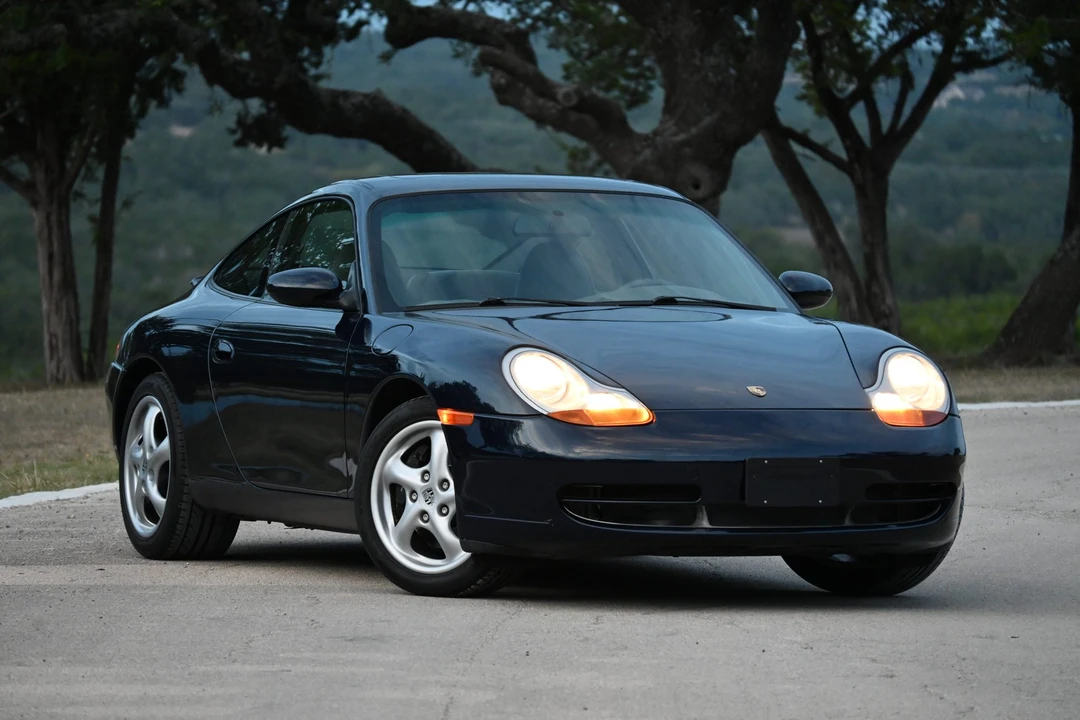 1999 Porsche 996 Carrera - Image 9 of 31