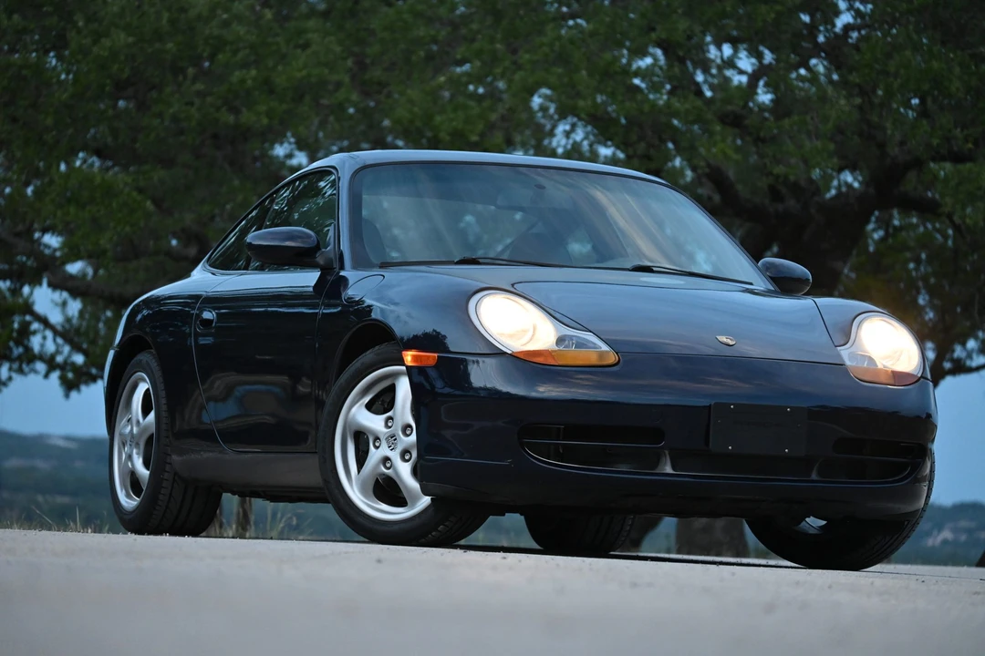 1999 Porsche 996 Carrera - Image 8 of 31