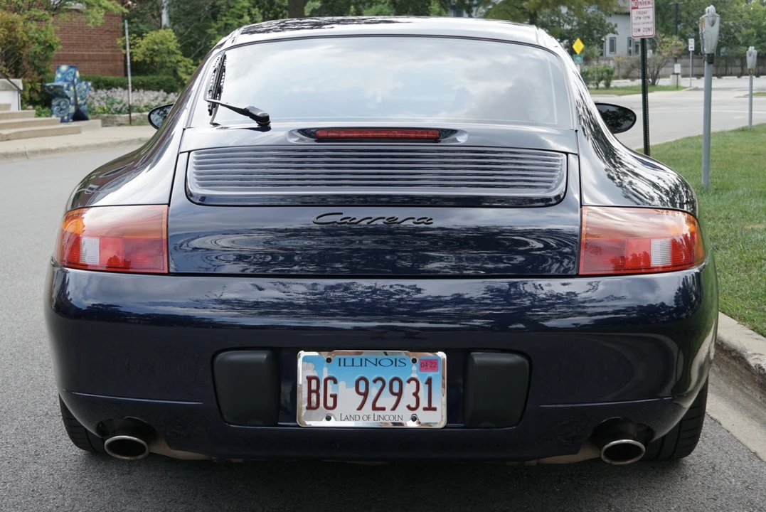 1999 Porsche 996 Carrera - Image 11 of 31