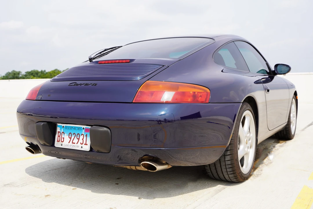 1999 Porsche 996 Carrera - Image 13 of 31