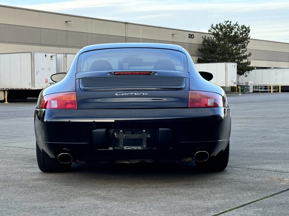 1999 Porsche 996 Carrera - Image 30 of 31