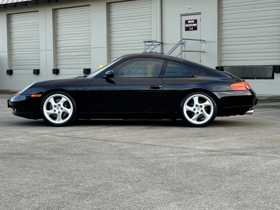 1999 Porsche 996 Carrera - Image 17 of 31