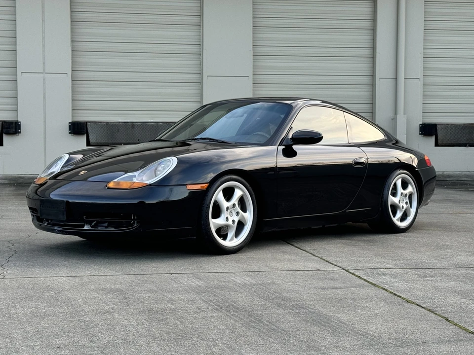 1999 Porsche 996 Carrera - Image 11 of 31