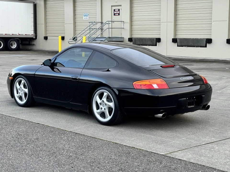 1999 Porsche 996 Carrera - Image 23 of 31