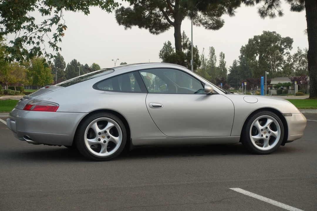 1999 Porsche 996 Carrera - Image 7 of 31
