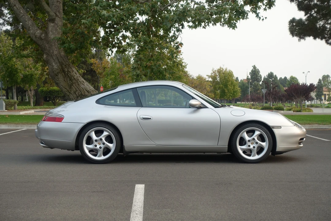 1999 Porsche 996 Carrera - Image 6 of 31