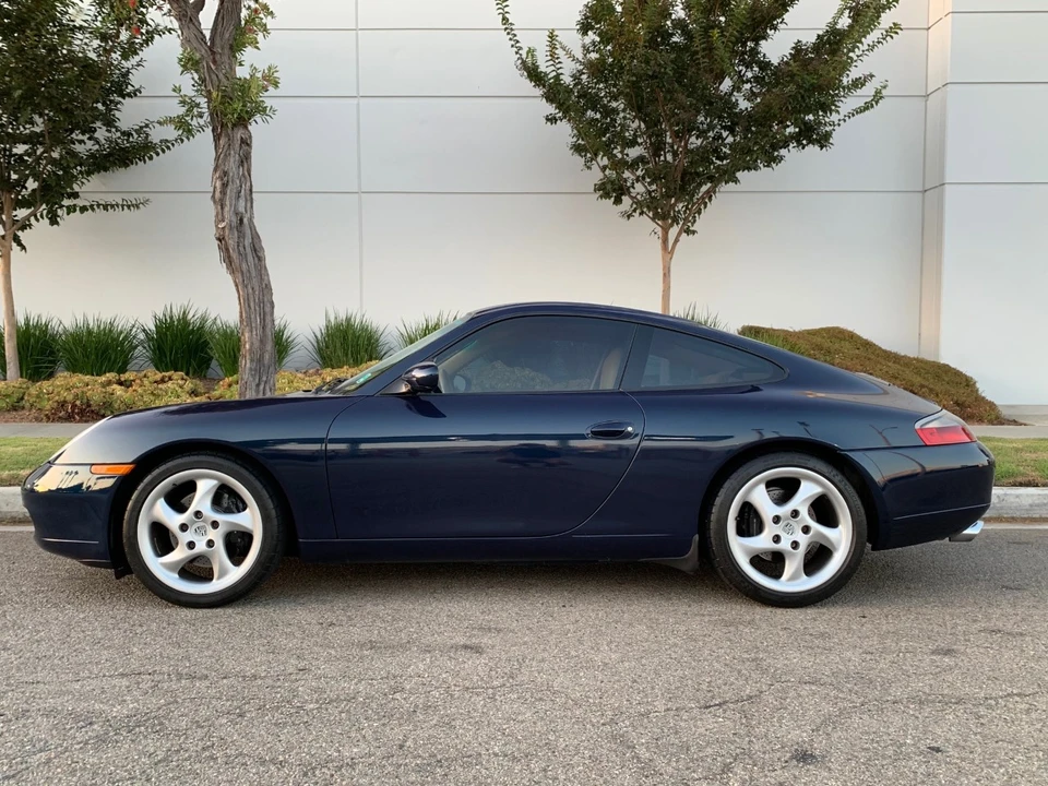 1999 Porsche 996 Carrera - Image 8 of 31