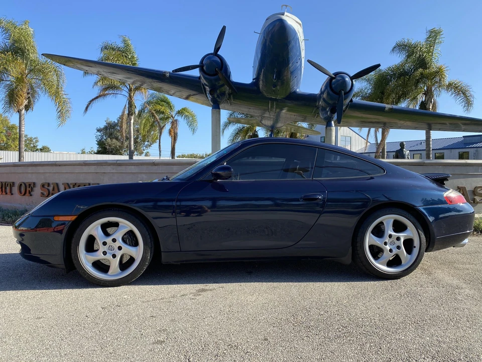 1999 Porsche 996 Carrera - Image 6 of 31