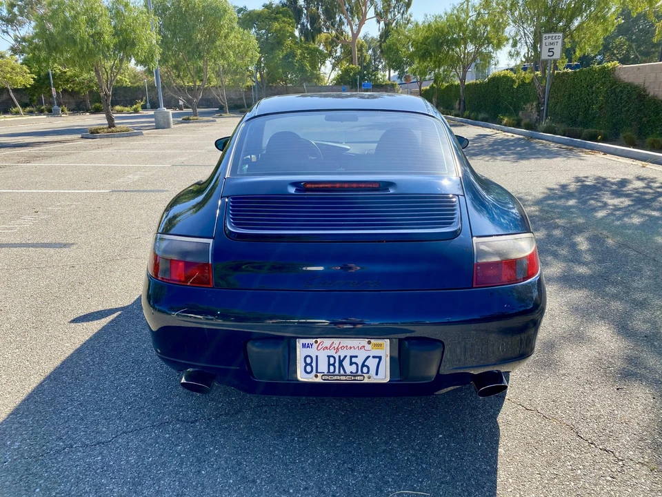 1999 Porsche 996 Carrera - Image 11 of 31