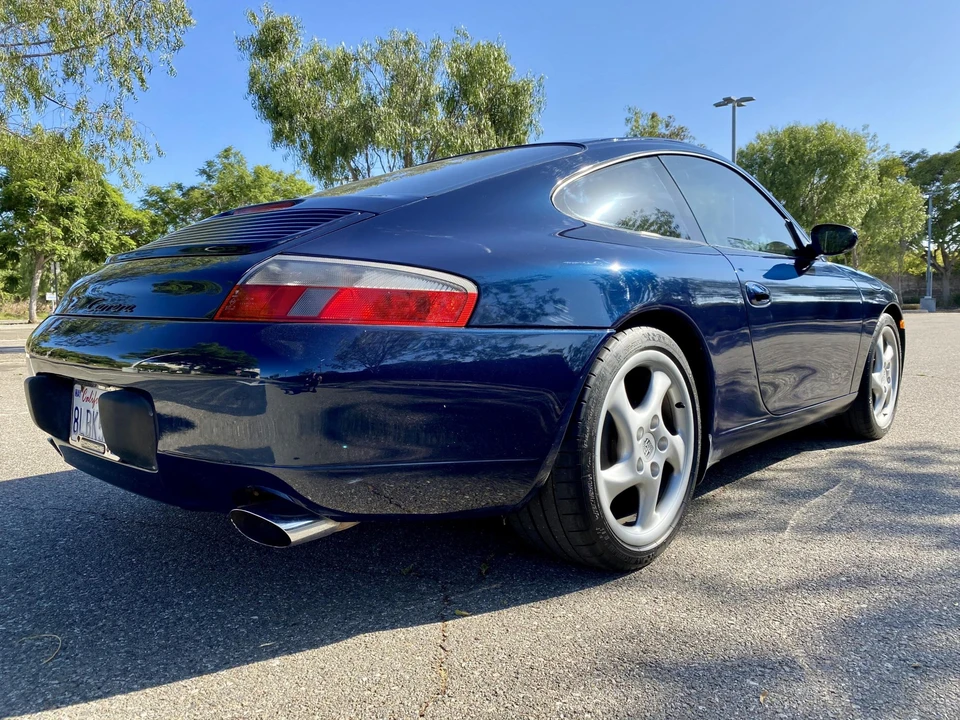1999 Porsche 996 Carrera - Image 17 of 31
