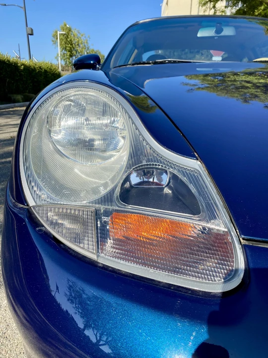 1999 Porsche 996 Carrera - Image 28 of 31