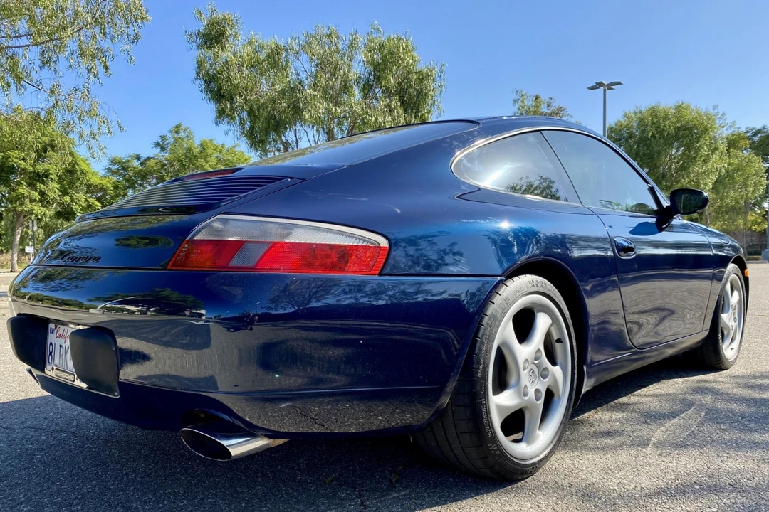 1999 Porsche 996 Carrera - Image 18 of 31
