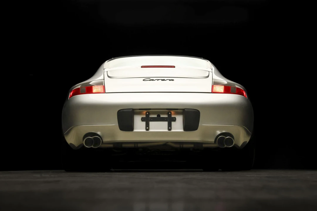 1999 Porsche 996 Carrera - Image 14 of 31