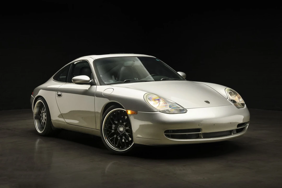 1999 Porsche 996 Carrera - Image 25 of 31