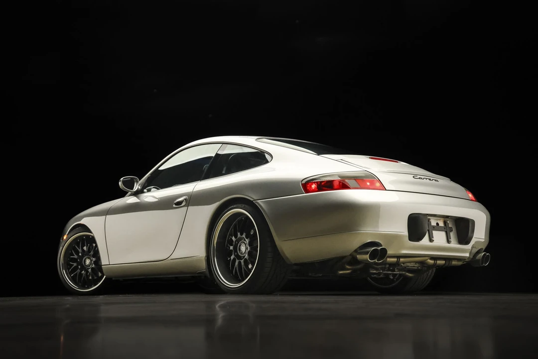 1999 Porsche 996 Carrera - Image 11 of 31