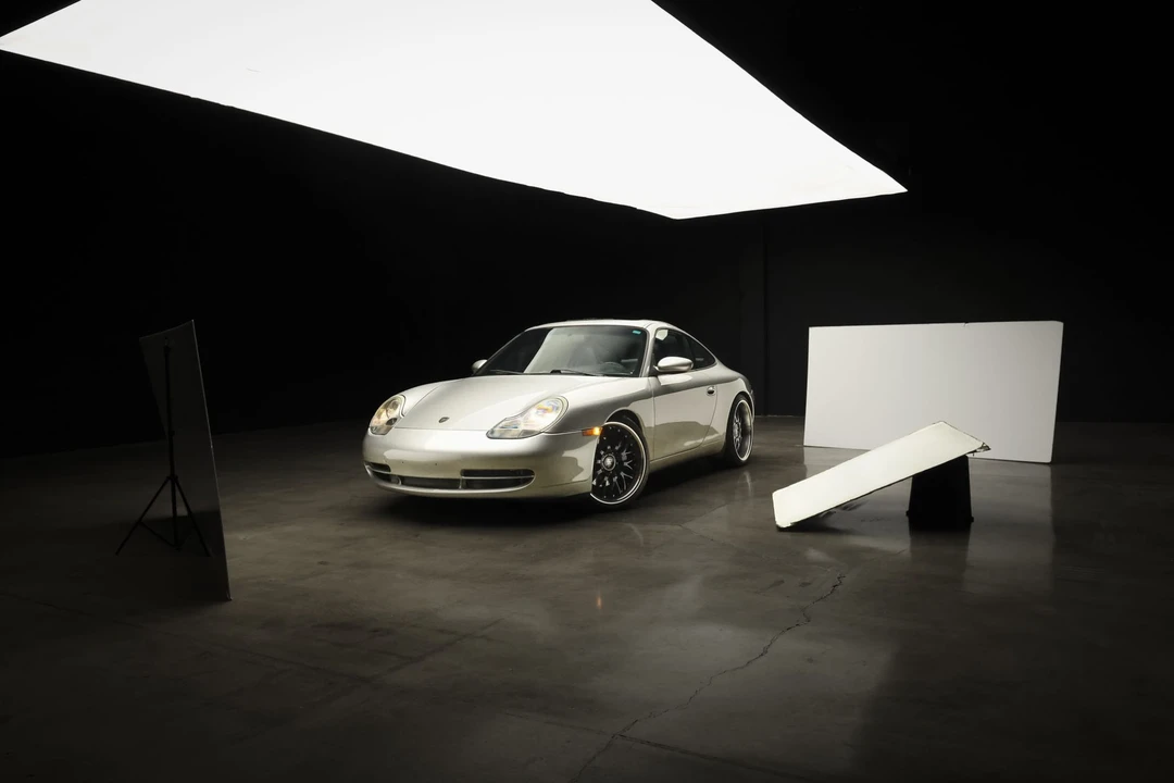 1999 Porsche 996 Carrera - Image 30 of 31