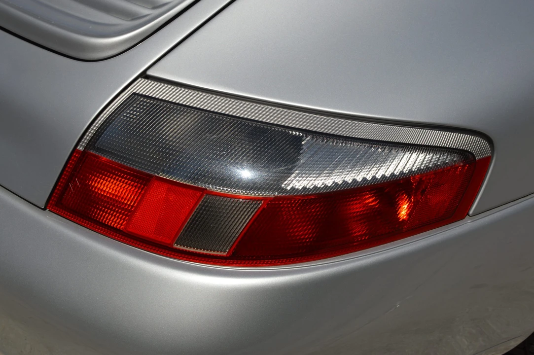 1999 Porsche 996 Carrera - Image 31 of 31