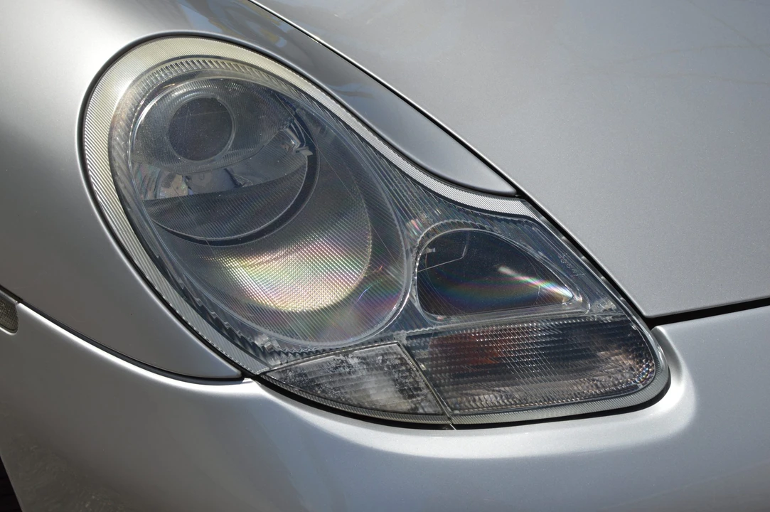 1999 Porsche 996 Carrera - Image 29 of 31