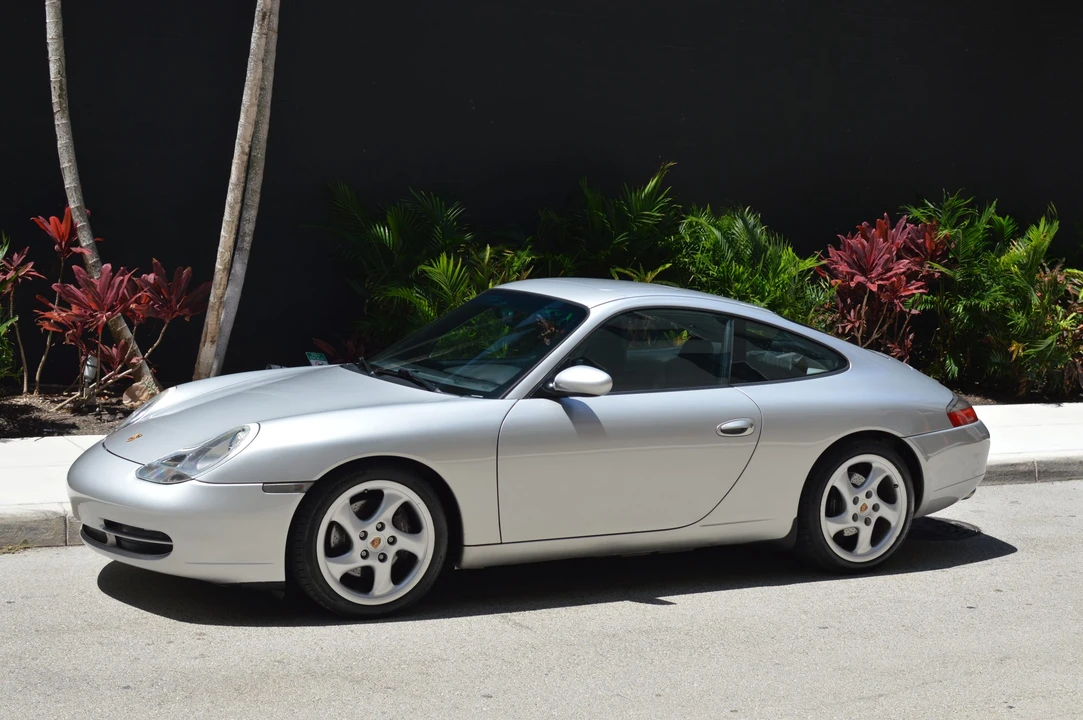 1999 Porsche 996 Carrera - Image 6 of 31