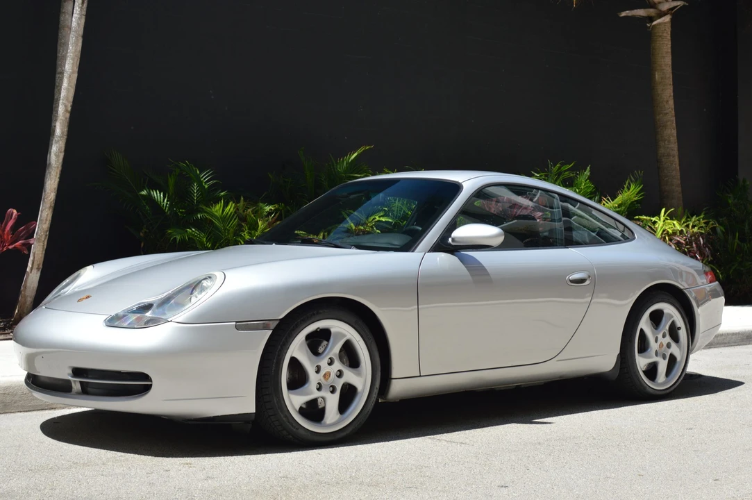 1999 Porsche 996 Carrera - Image 4 of 31