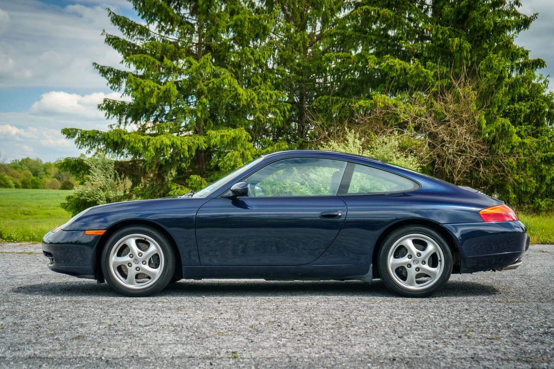 1999 Porsche 996 Carrera - Image 8 of 31