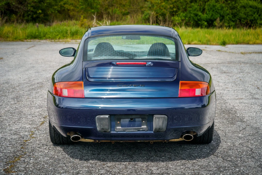1999 Porsche 996 Carrera - Image 15 of 31