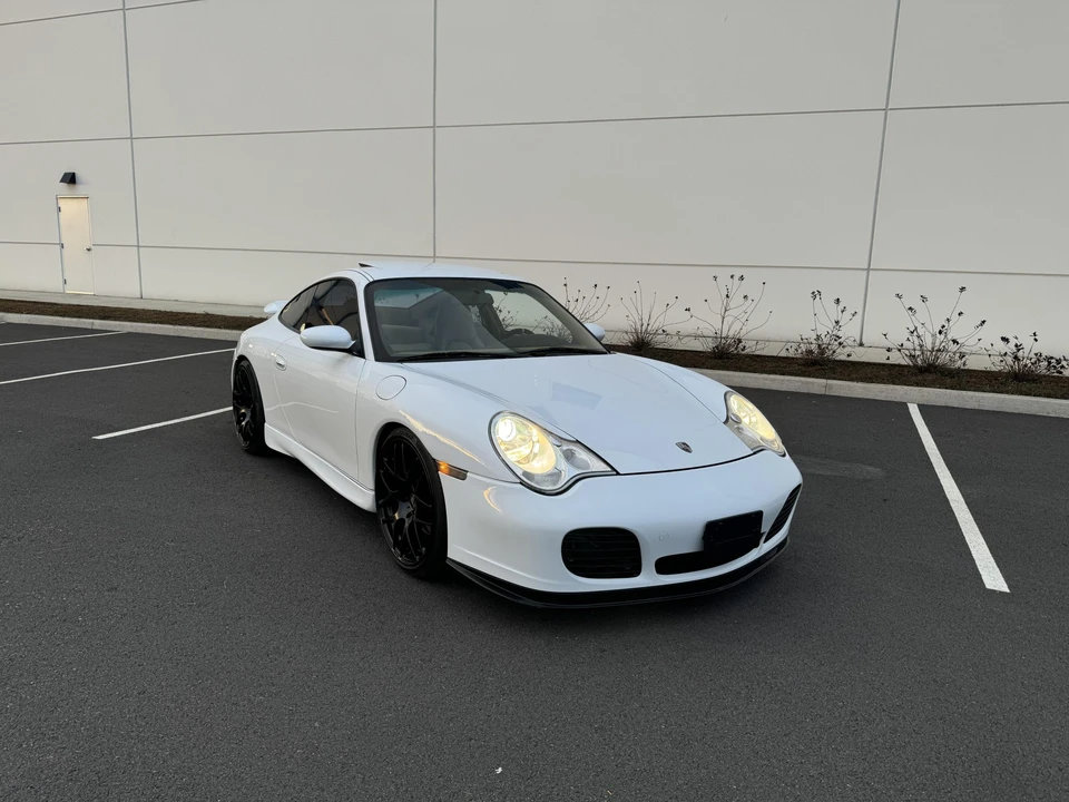 1999 Porsche 996 Carrera - Image 12 of 31