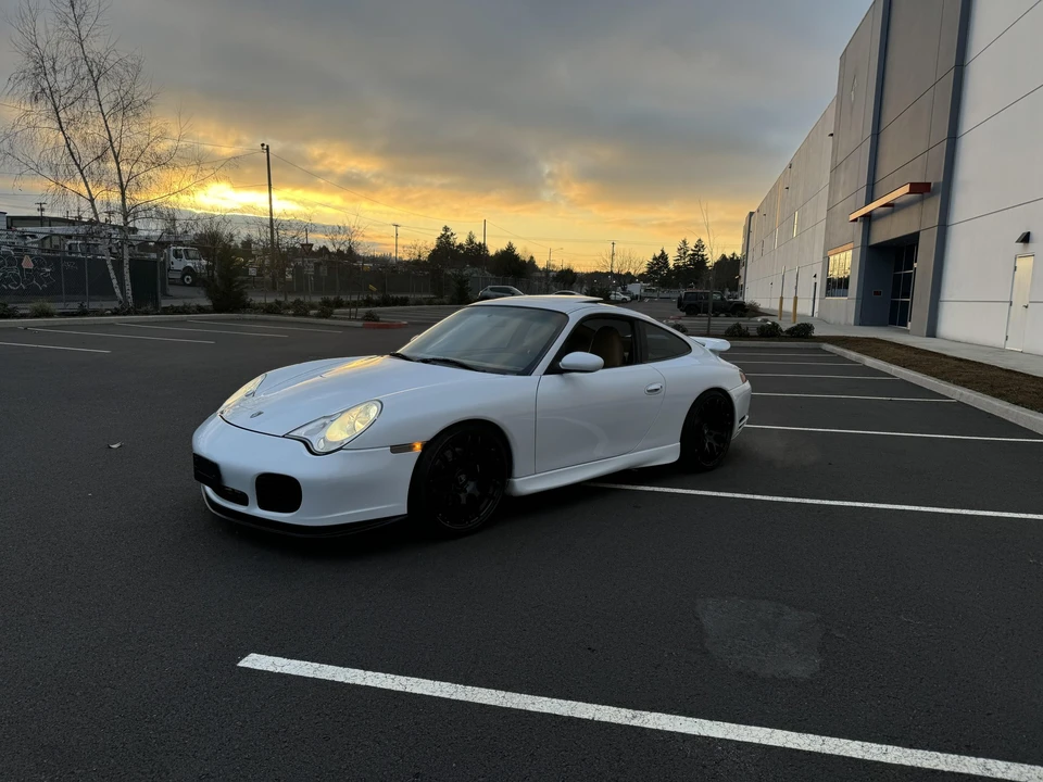 1999 Porsche 996 Carrera - Image 28 of 31