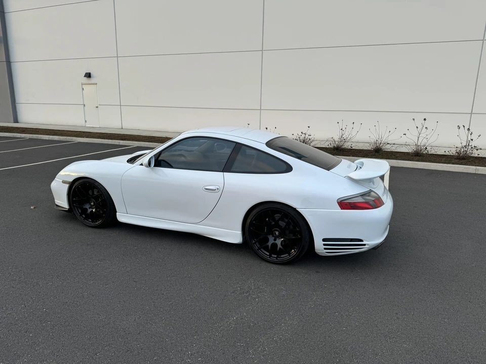 1999 Porsche 996 Carrera - Image 26 of 31