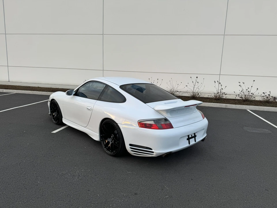 1999 Porsche 996 Carrera - Image 24 of 31