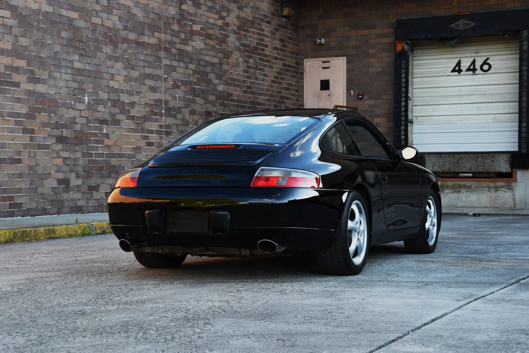 1999 Porsche 996 Carrera - Image 20 of 31