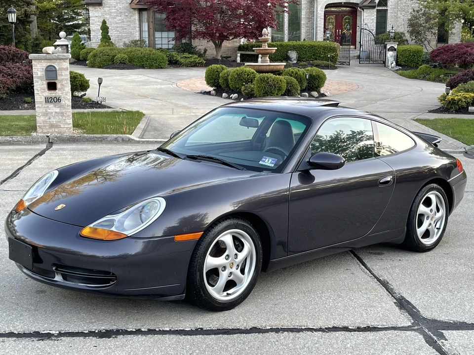 1999 Porsche 996 Carrera - Image 10 of 31