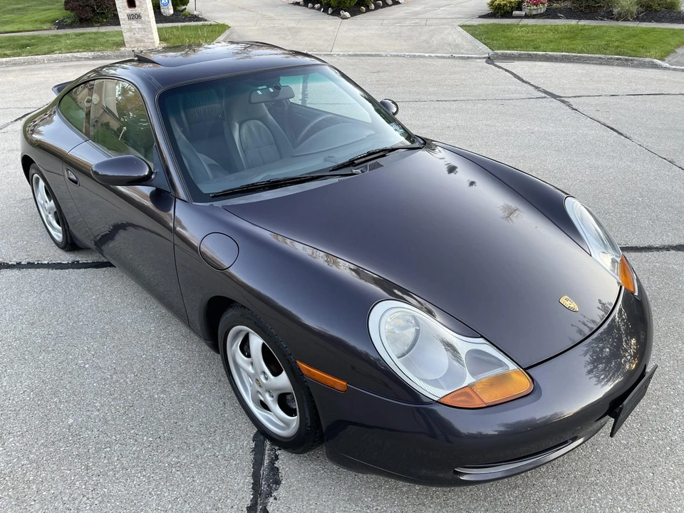 1999 Porsche 996 Carrera - Image 22 of 31