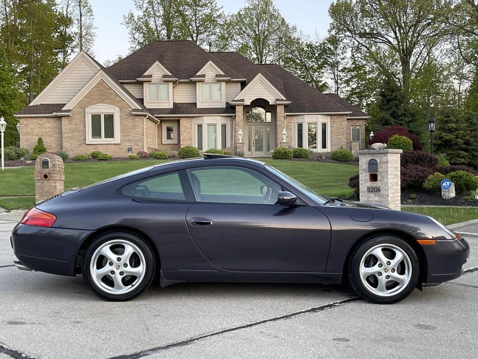 1999 Porsche 996 Carrera - Image 24 of 31