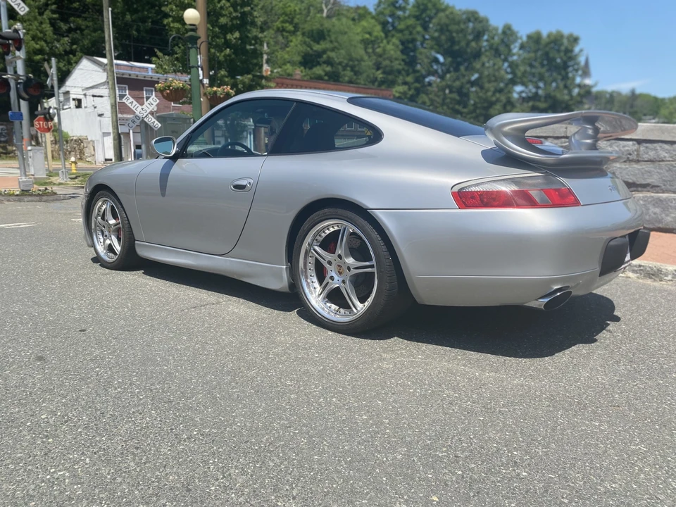 1999 Porsche 996 Carrera - Image 28 of 31