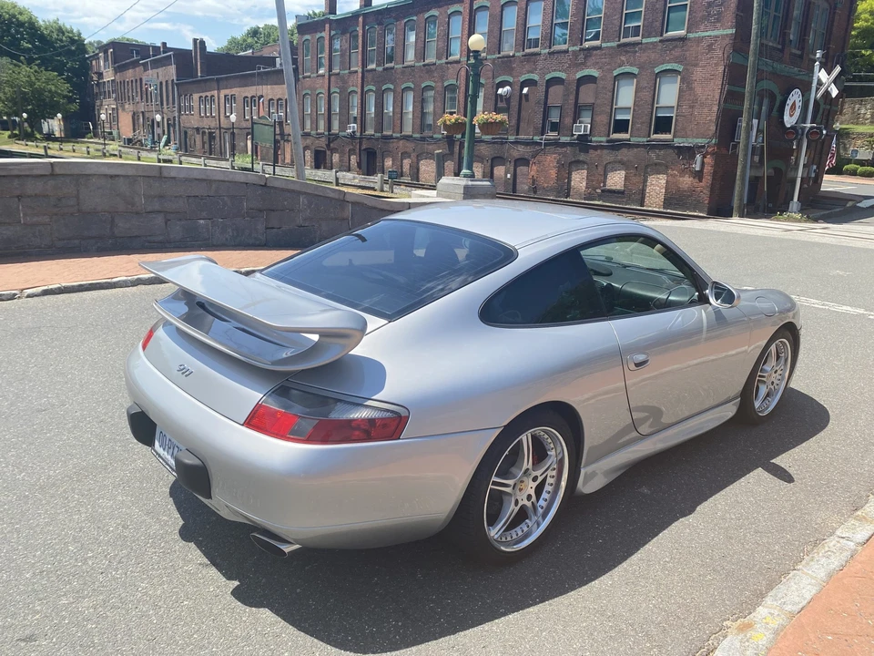 1999 Porsche 996 Carrera - Image 27 of 31