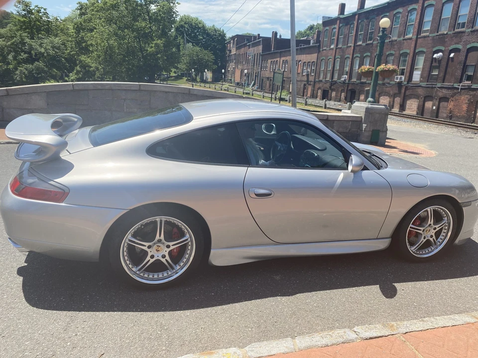 1999 Porsche 996 Carrera - Image 25 of 31