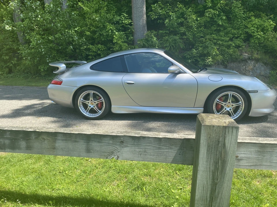 1999 Porsche 996 Carrera - Image 11 of 31