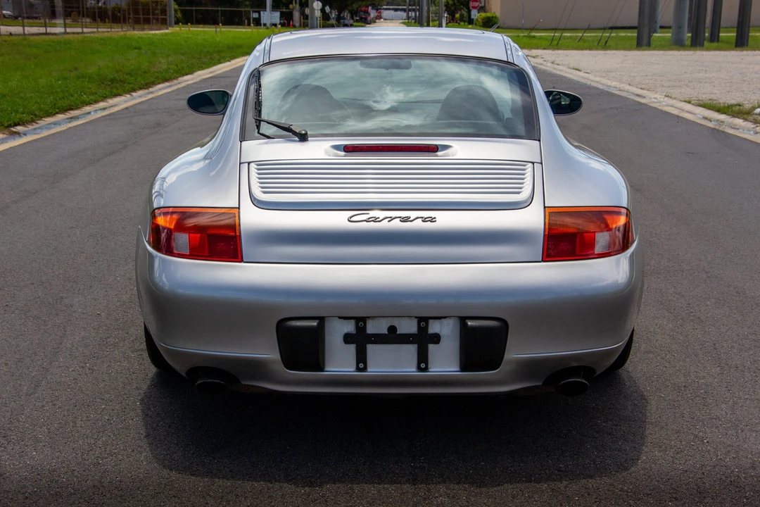 1999 Porsche 996 Carrera - Image 20 of 31