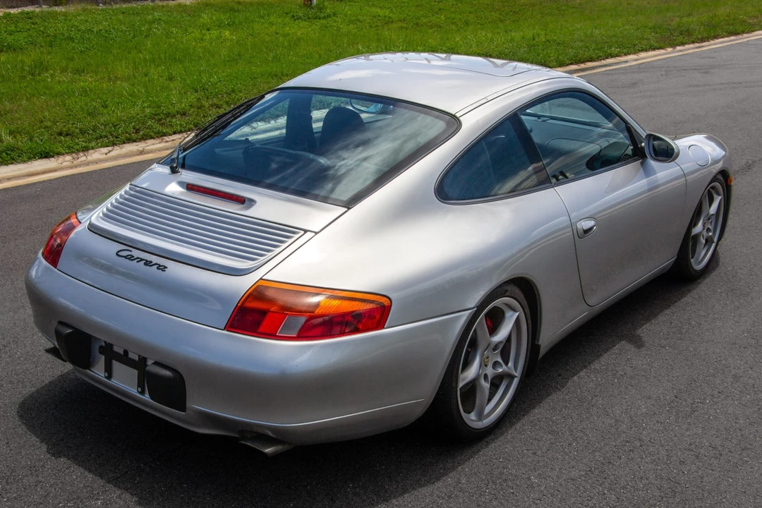 1999 Porsche 996 Carrera - Image 18 of 31