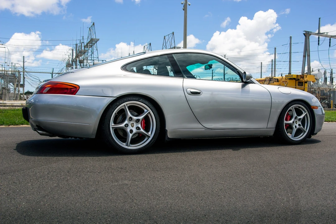 1999 Porsche 996 Carrera - Image 14 of 31