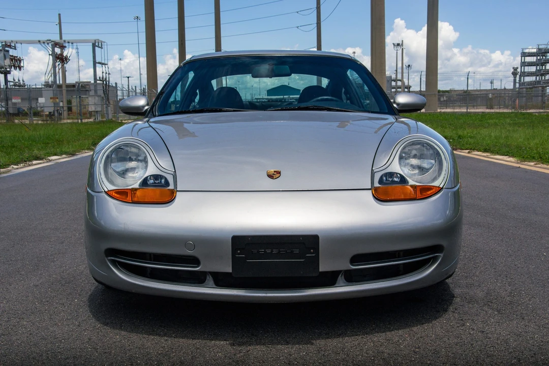 1999 Porsche 996 Carrera - Image 9 of 31